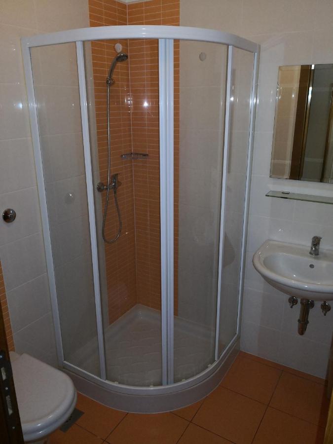 Gostilna Pri Dragici, Gostilna S Prenocisci, D.O.O. Hotel Sezana Bagian luar foto